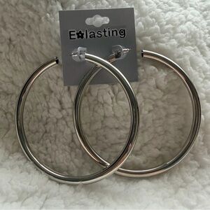 Silver Tone Large Hoop Earrings - Elasting 💕4x15$